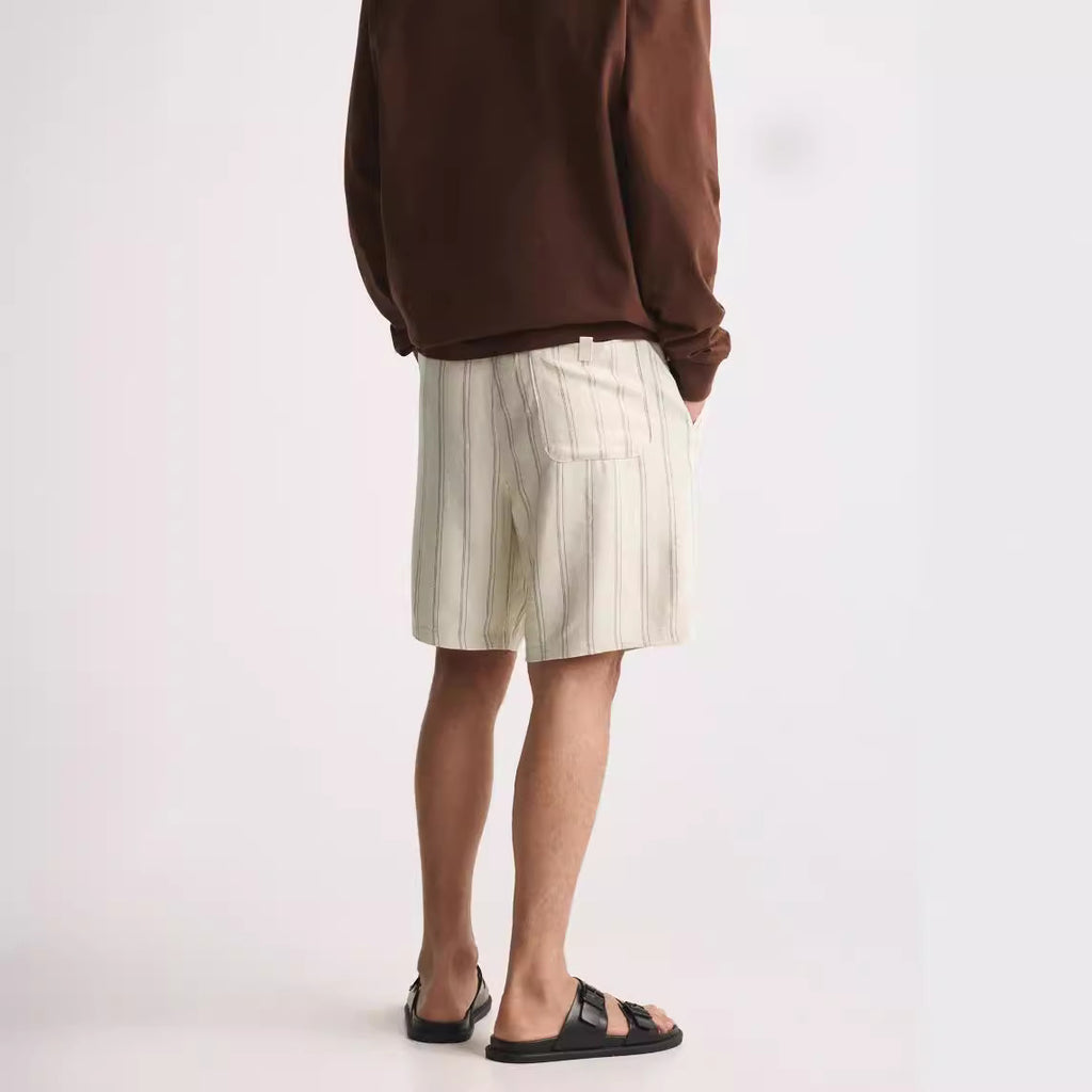 The Linen-Viscose Short — Casual Cut